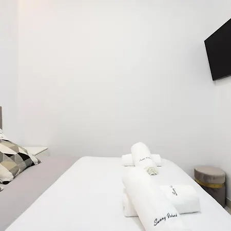 Sunnyland Terraza דירה